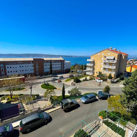 Apartmani Milan Crikvenica Eksteriør billede