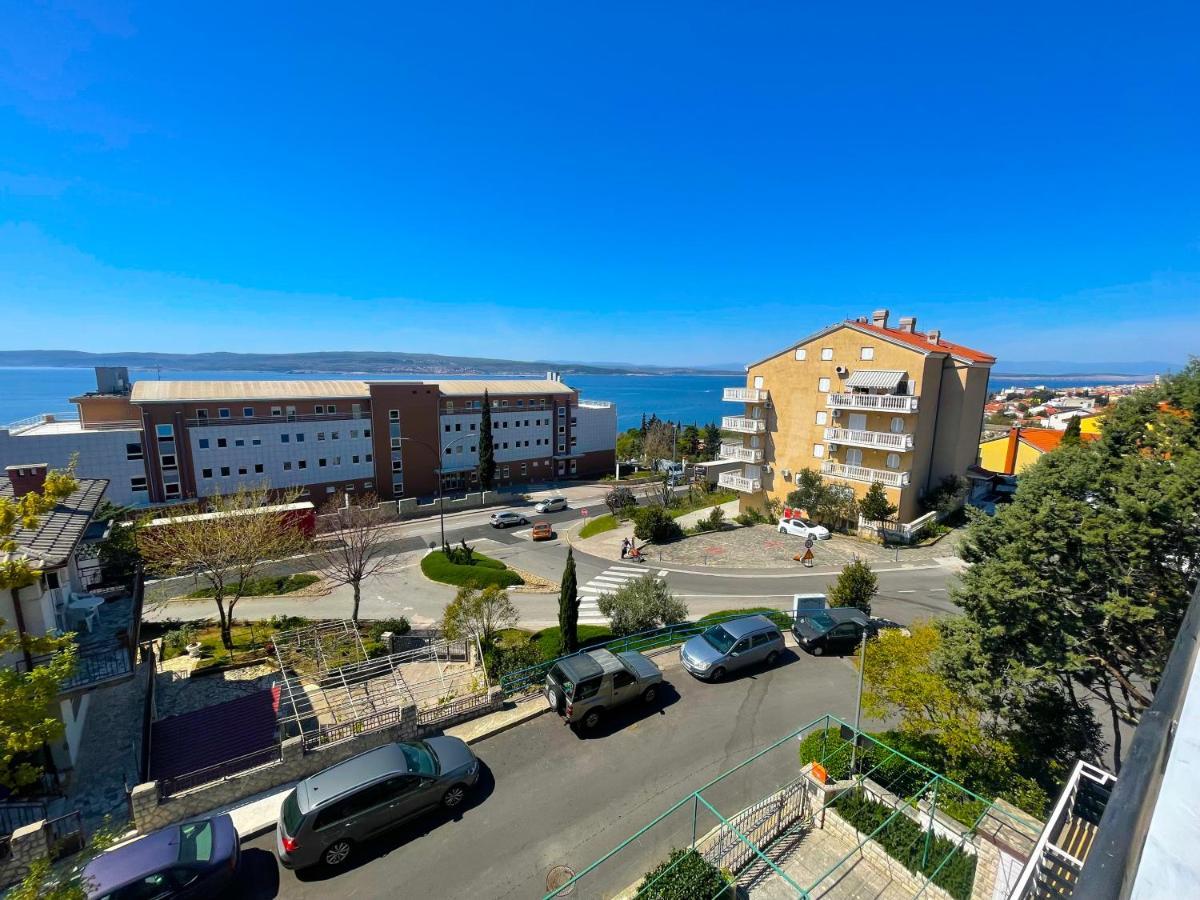 Apartmani Milan Crikvenica Eksteriør billede