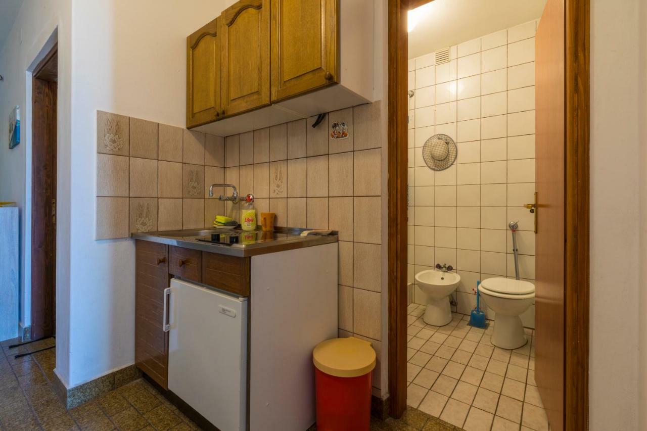 Apartmani Milan Crikvenica Eksteriør billede
