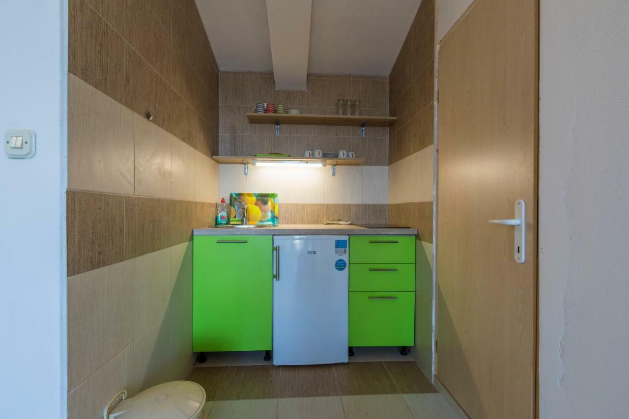 Apartmani Milan Crikvenica Eksteriør billede