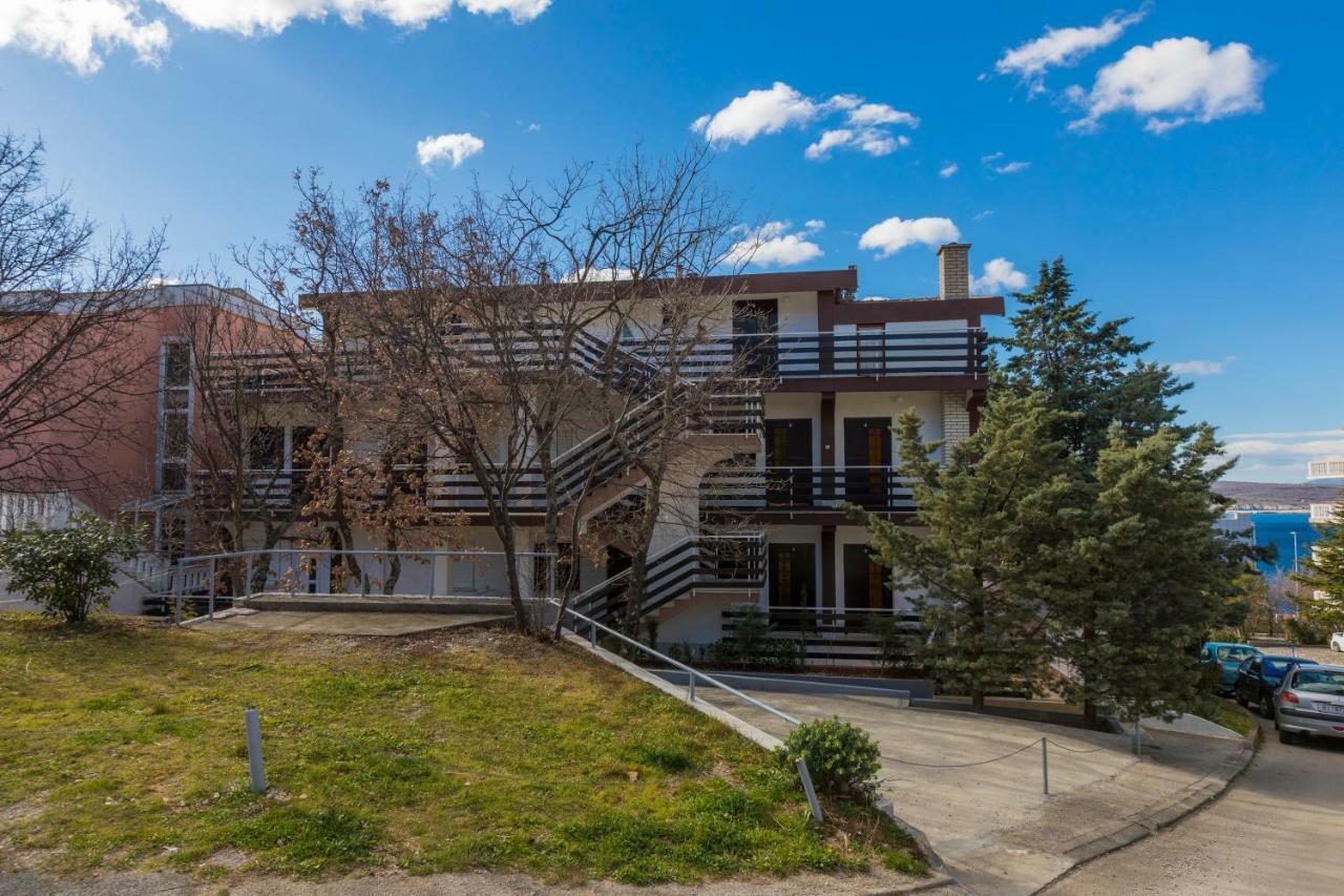 Apartmani Milan Crikvenica Eksteriør billede