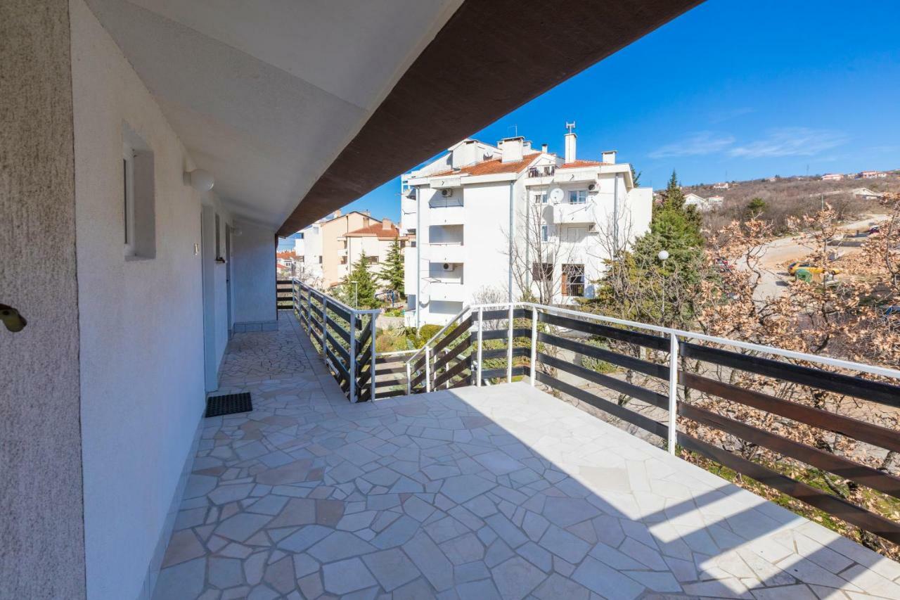 Apartmani Milan Crikvenica Eksteriør billede
