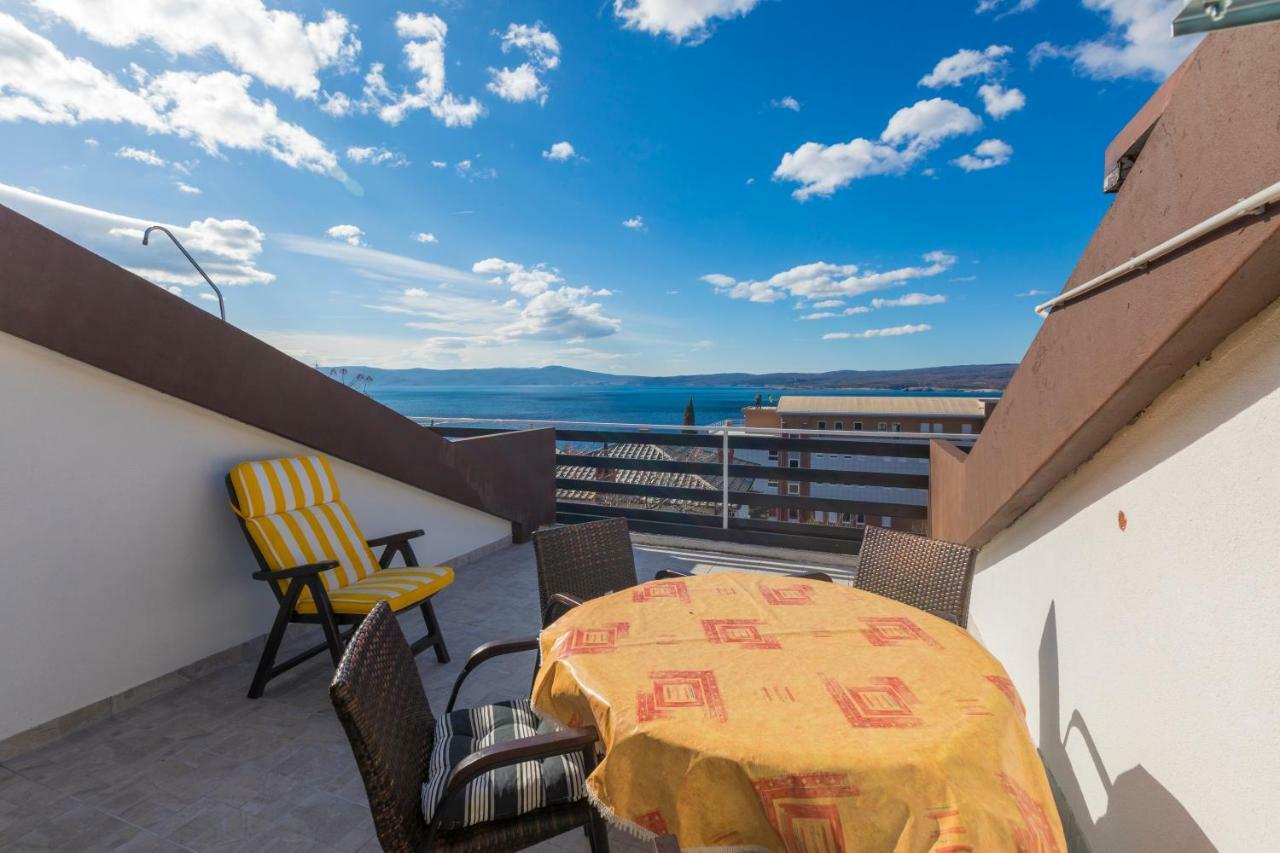 Apartmani Milan Crikvenica Eksteriør billede