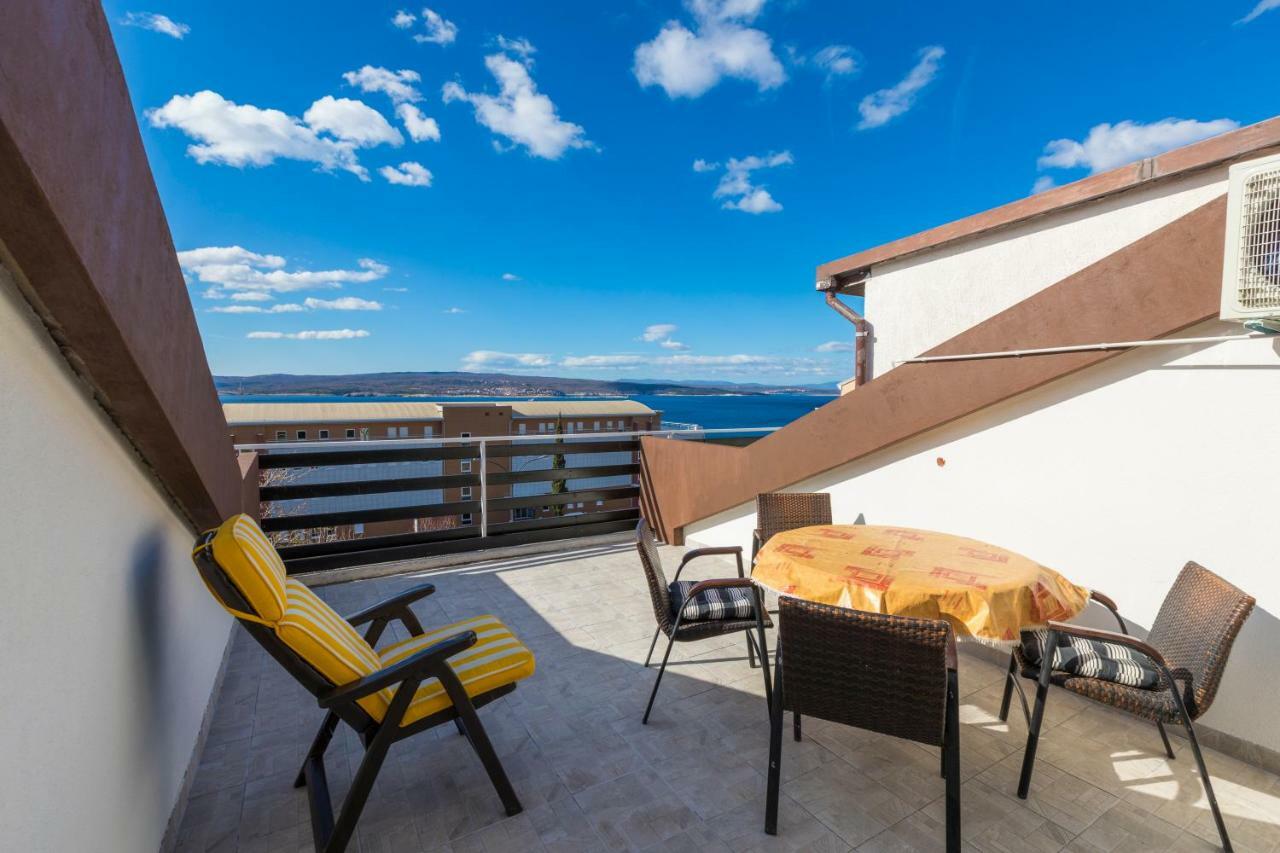 Apartmani Milan Crikvenica Eksteriør billede