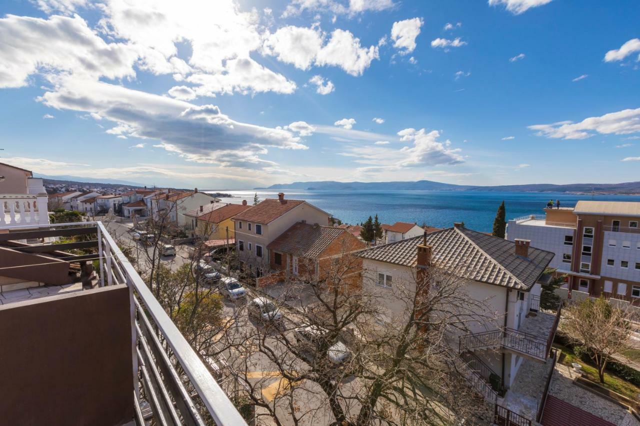 Apartmani Milan Crikvenica Eksteriør billede