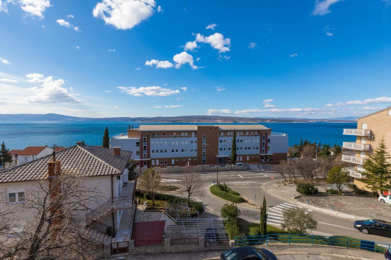 Apartmani Milan Crikvenica Eksteriør billede